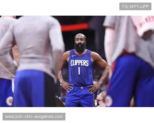 快船训练中出现争吵声音，哈登与乔治被指意见不一