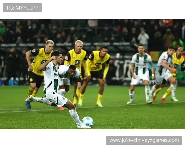 多特布兰特任意球绕过人墙稳稳命中：一个射门背后的装备之谜